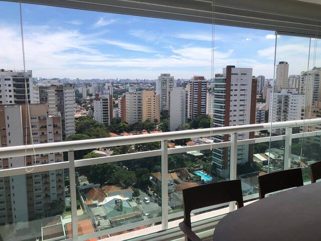 #28 - Apartamento para Venda em São Paulo - SP